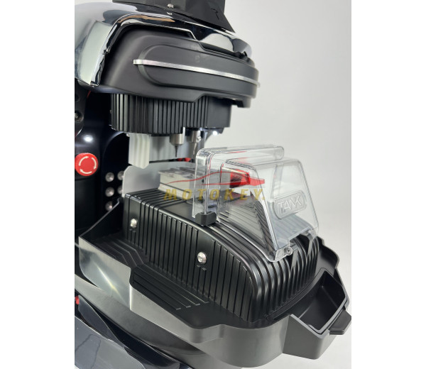 2m2 Tank Portable Computerised Key Cutting Machine With Battery